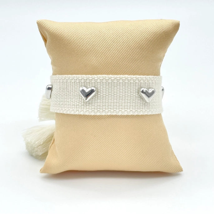 HEARTS uttalande armband vävt, broderat image 1