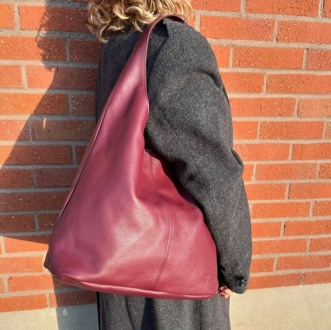 Ulrika Design Shopper i skinn, vinröd image 0