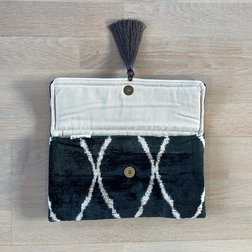 Ikat Clutch Bag Lipari image 1