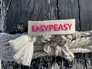 EASYPEASY uttalande armband vävt, broderat image 0