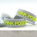 THINK POSITIVE uttalande budskaps armband vävt, broderat image 0