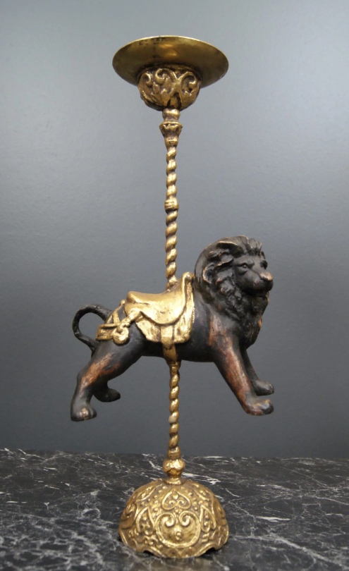 Lion CH Black GL Antique Distress image 1