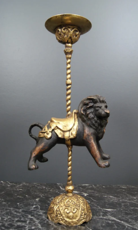 Ljusstake - Lion CH Black GL Antique Distress