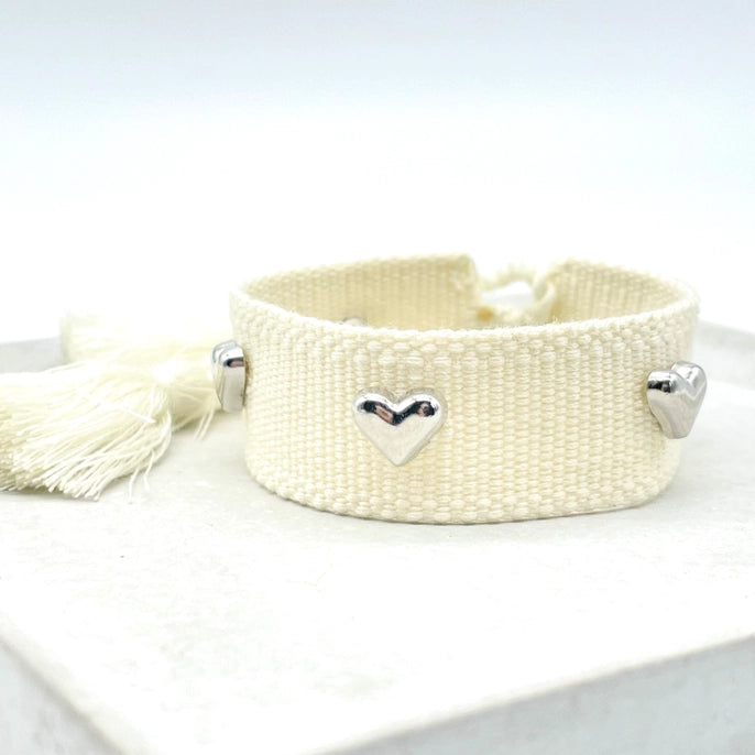 HEARTS uttalande armband vävt, broderat image 2