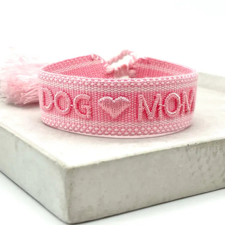 DOG ♥︎ MOM Budskapsarmband, broderat image 0