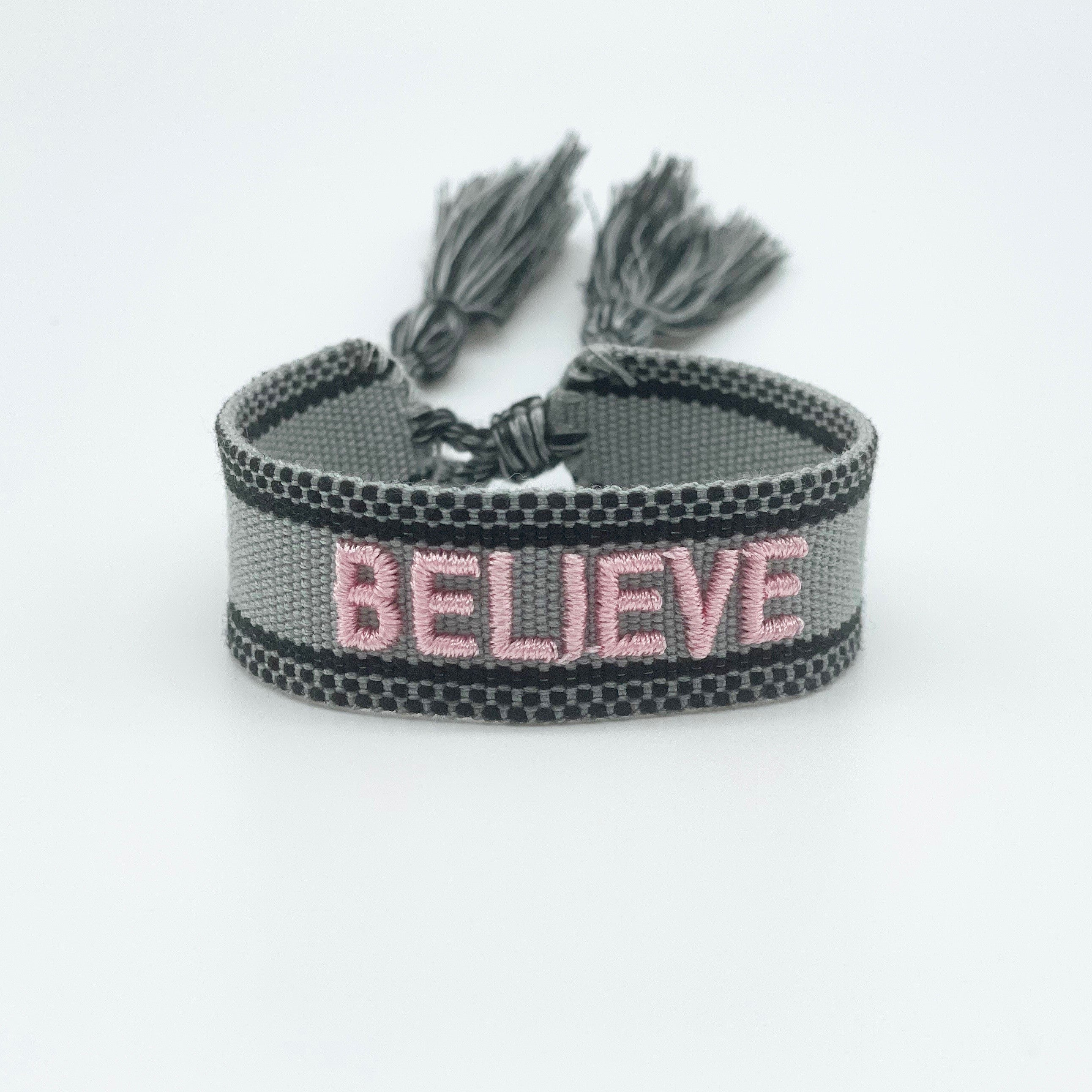 BELIEVE uttalande armband vävt, broderat image 3