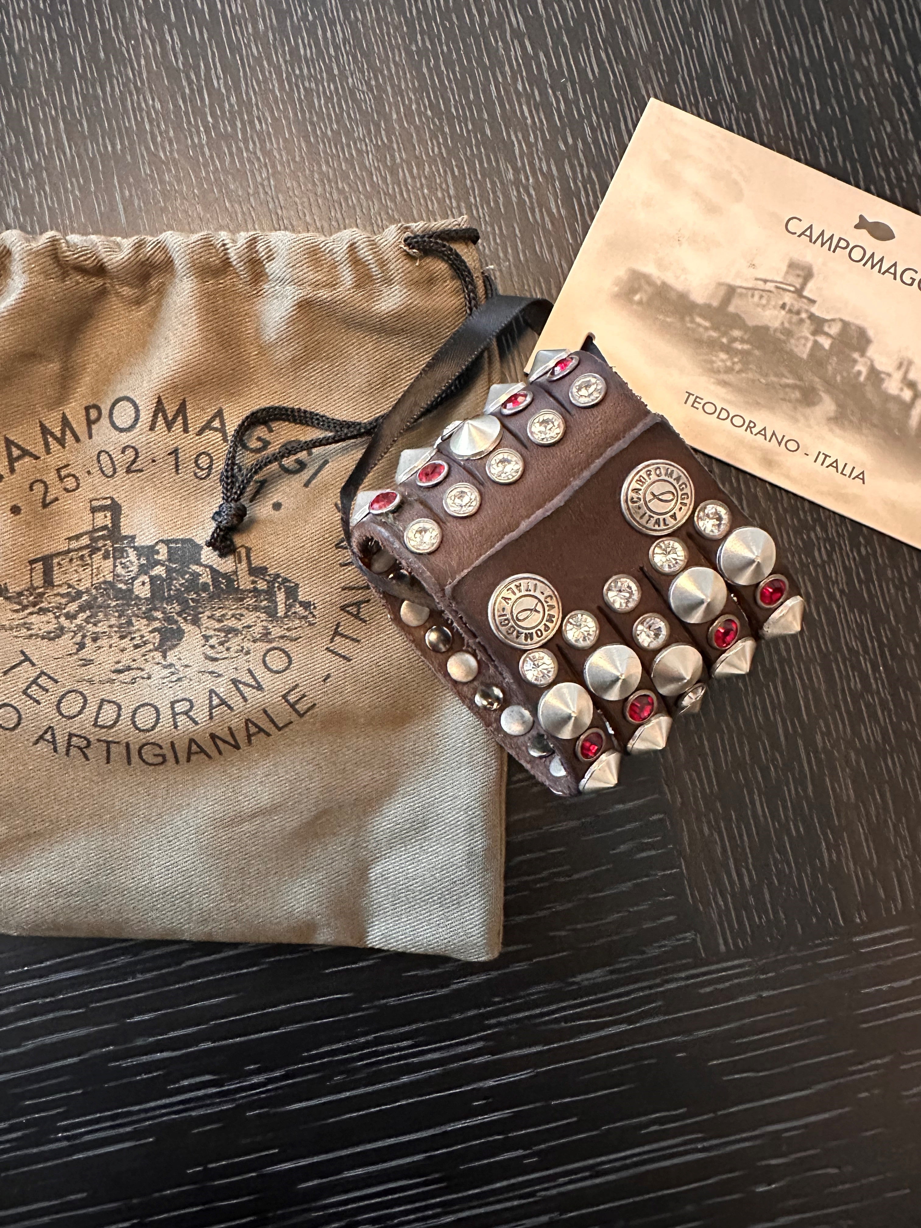 Campomaggi AFRODITE större armband i läder med nitar image 2