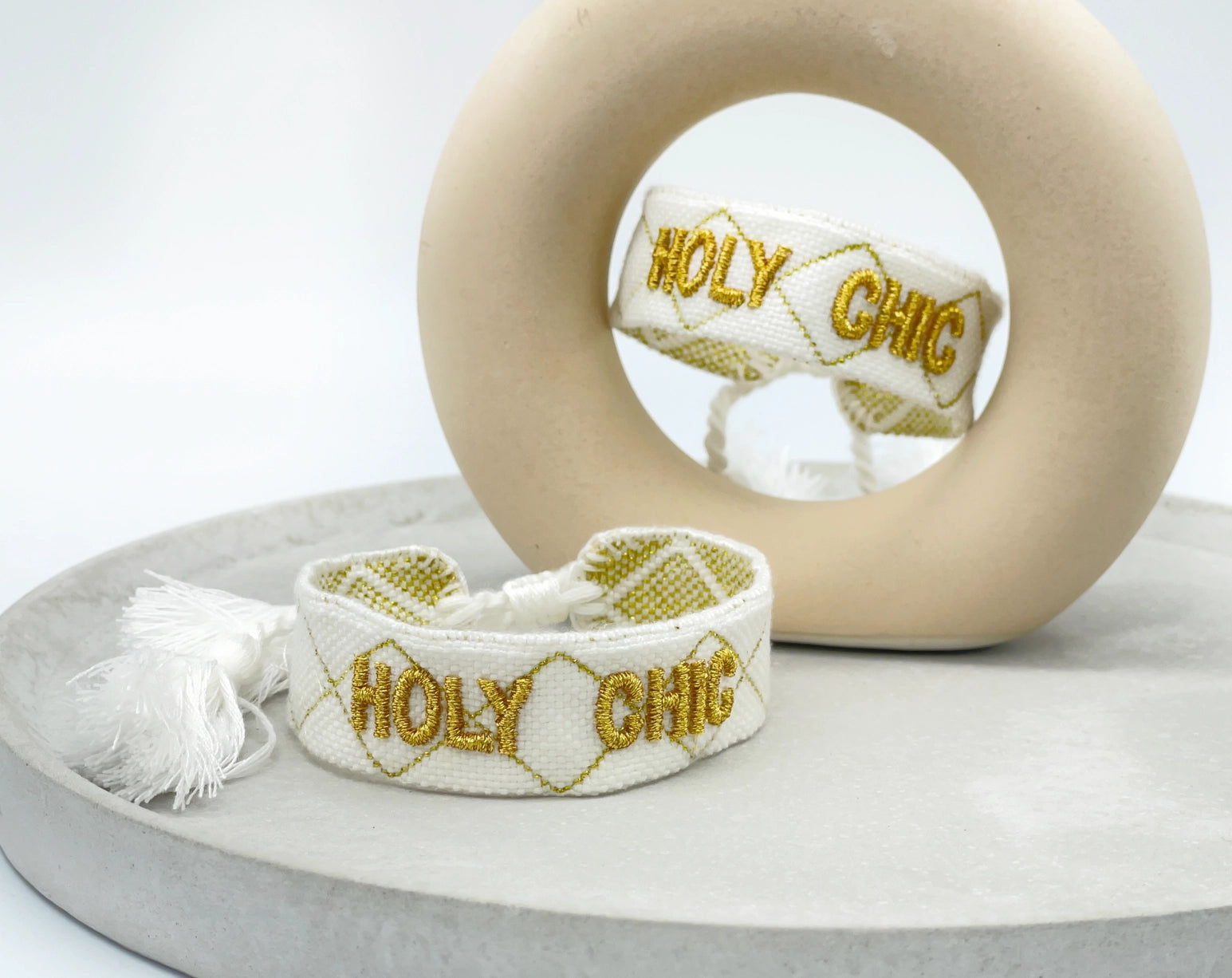 HOLY CHIC uttalande armband vävt, broderat image 0
